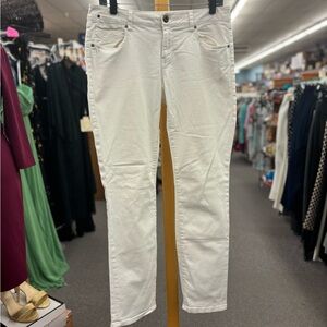 Cabi ladies 8 white skinny jeans